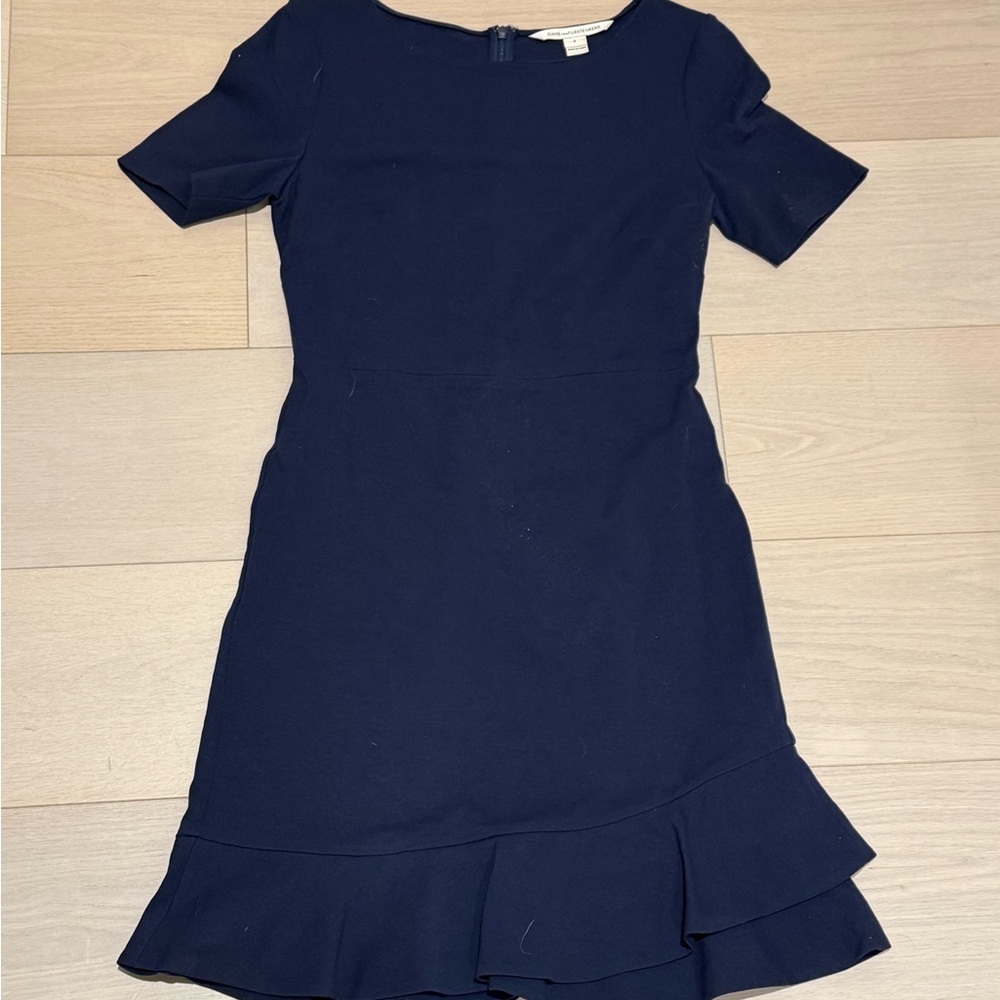 Diane von Furstenberg Serafina Dress Navy - Size 4